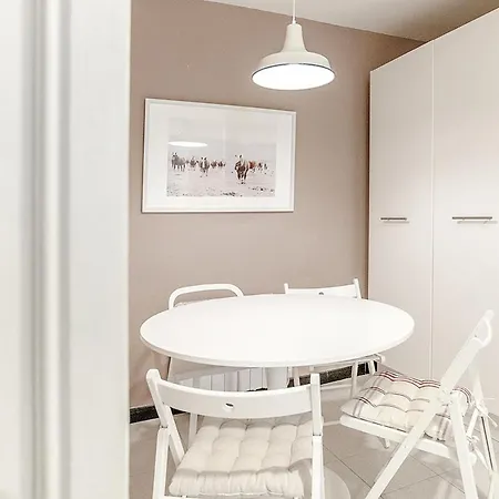 Piso Catalogado En El Centro De アパート