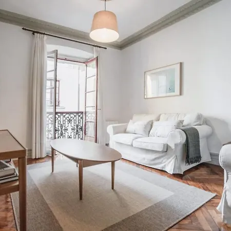 Piso Catalogado En El Centro De アパート *