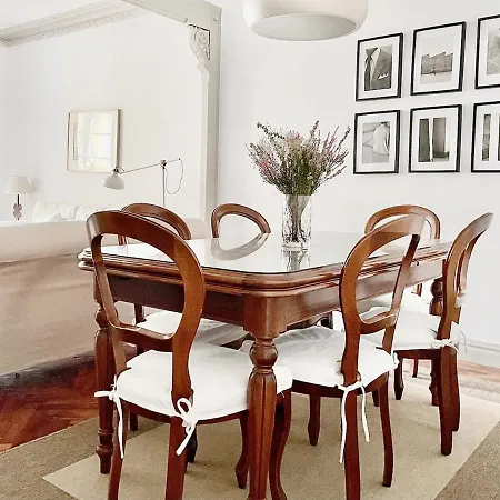 Piso Catalogado En El Centro De