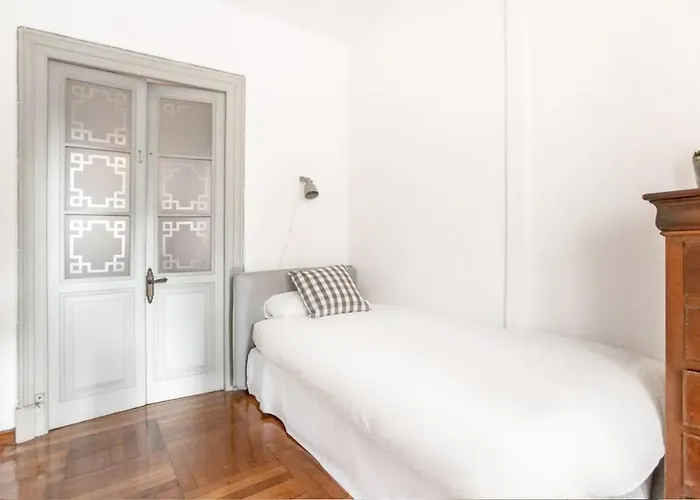 Piso Catalogado En El Centro De Appartement Gijón